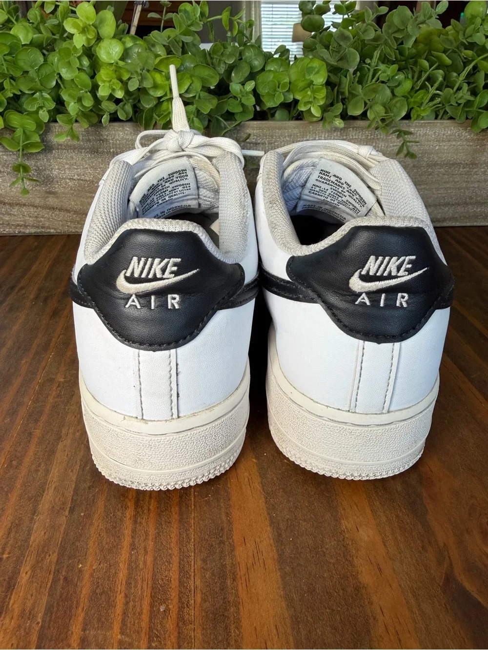 Nike Kids White Sneakers with Black Swoosh 6.5Y